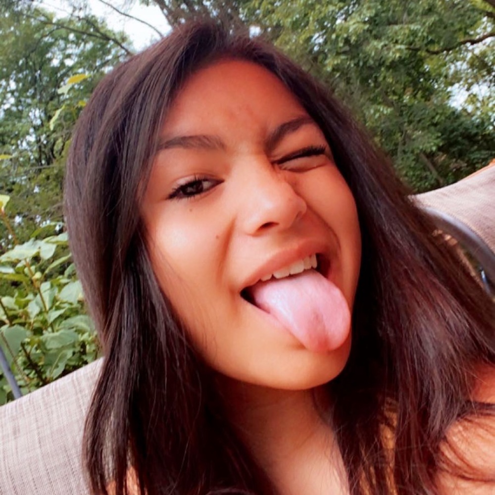 Meet your Posher, Jada